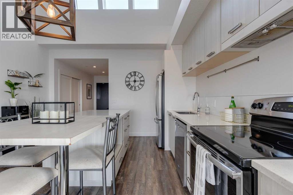 Single Family House for Sale in    Street NE Renfrew Calgary 