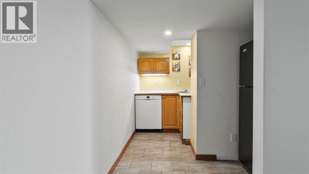 Single Family House for Sale in  Arbour Grove Close NW Arbour Lake Calgary 