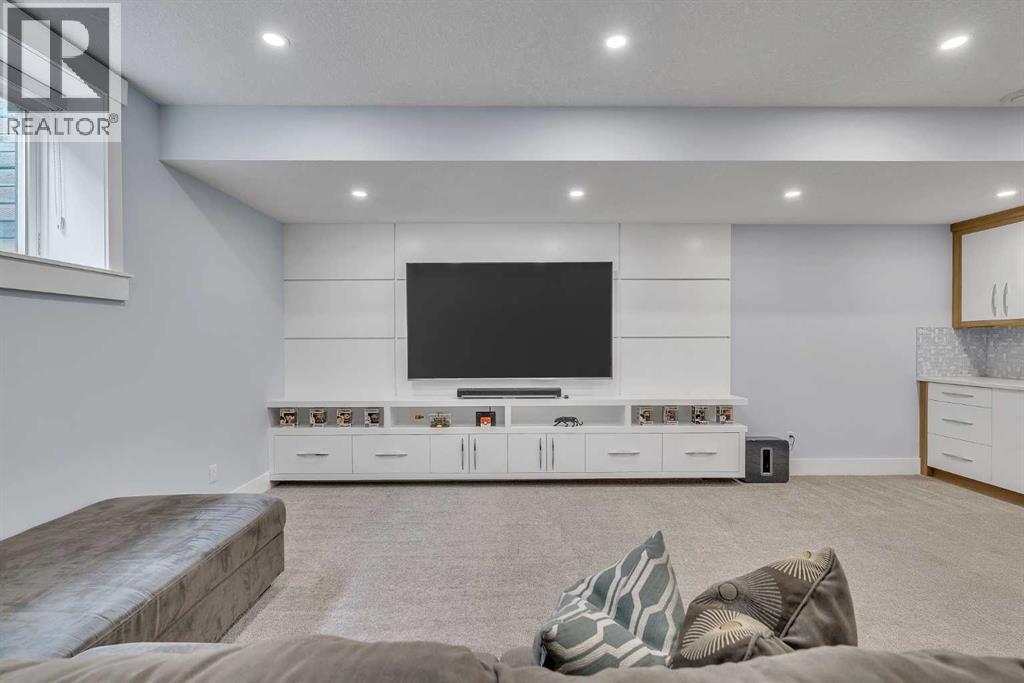 Single Family House for Sale in   Street SW Rosscarrock Calgary 