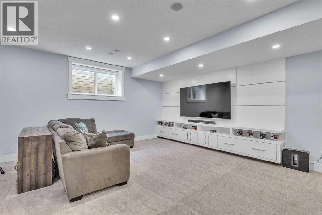 Single Family House for Sale in   Street SW Rosscarrock Calgary 