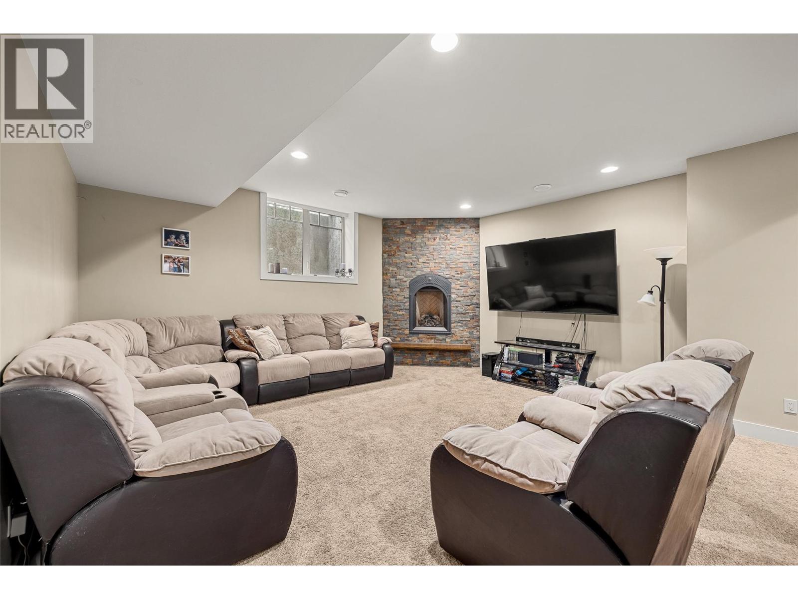  1601 Tower Ranch Boulevard, Kelowna