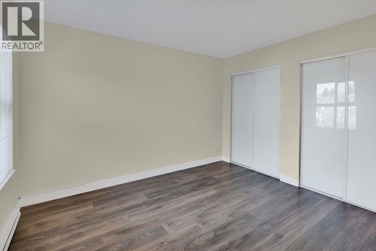 401 7088 MONT ROYAL SQUARE, Vancouver