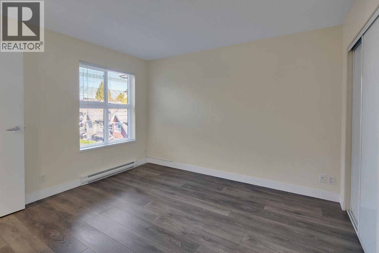 401 7088 MONT ROYAL SQUARE, Vancouver