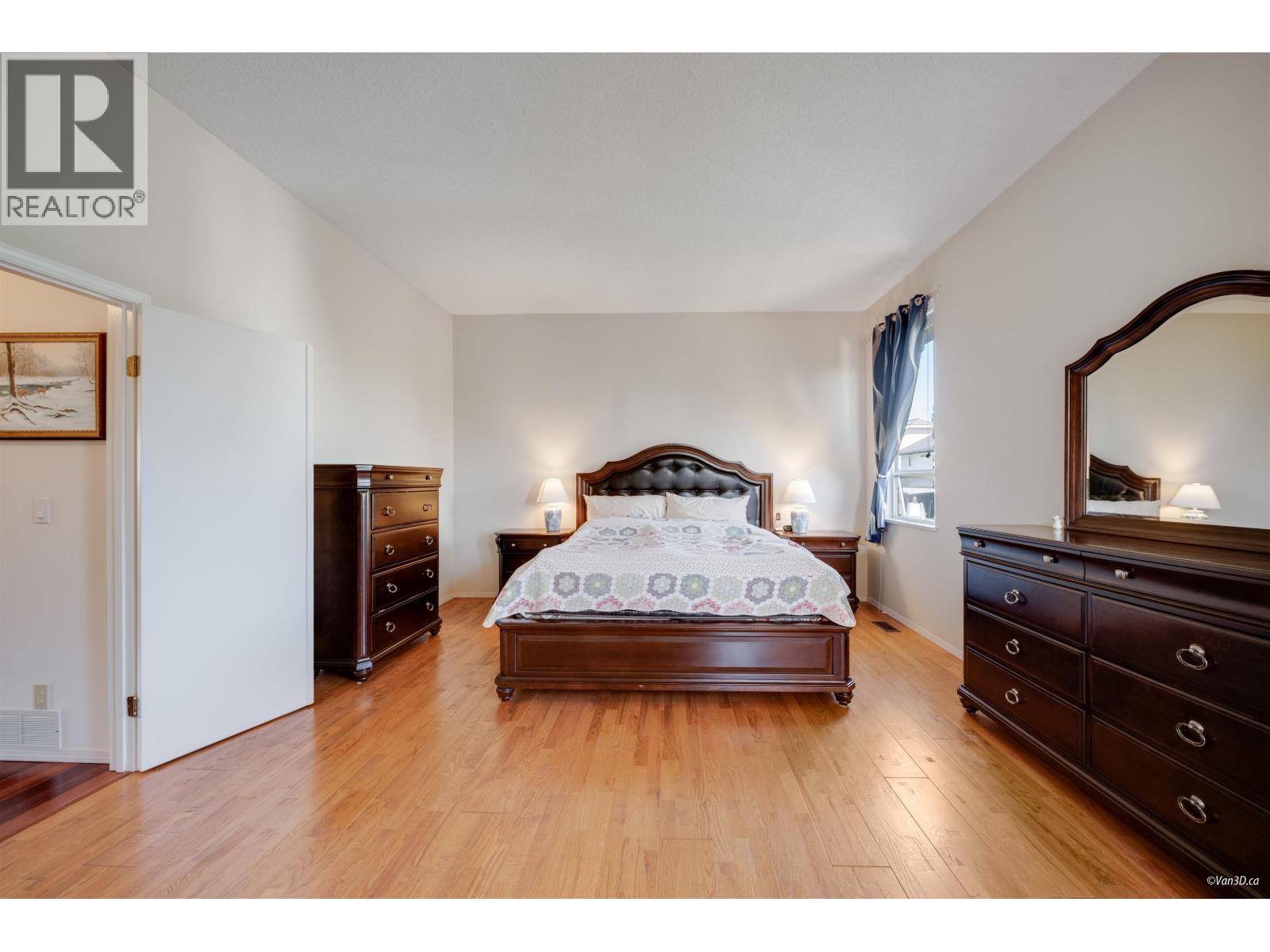 1295 DAIMLER STREET, Coquitlam