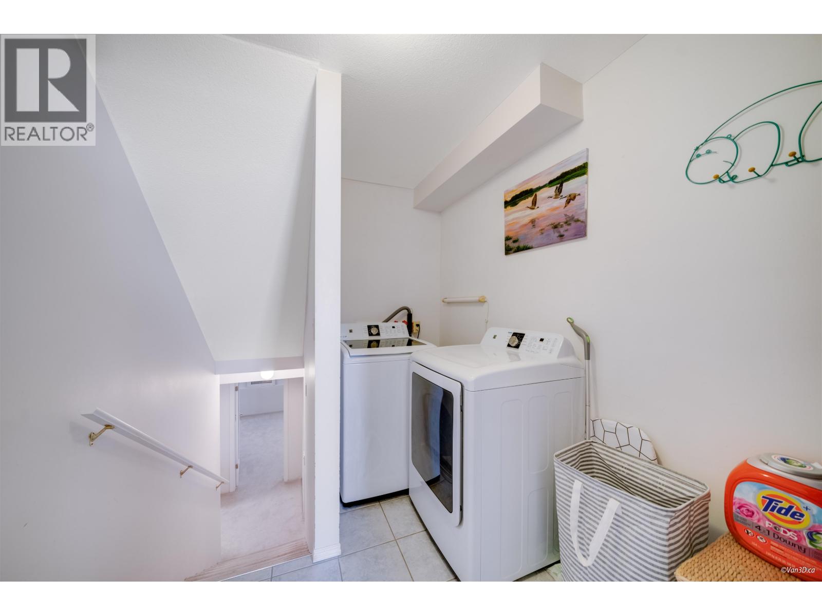 1295 DAIMLER STREET, Coquitlam