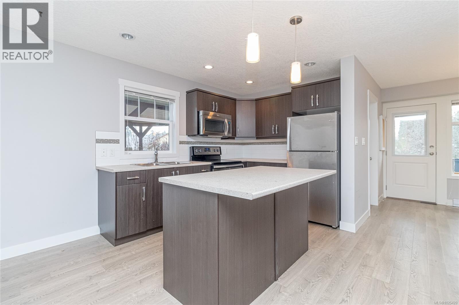 21 3050 Sherman Rd, Duncan