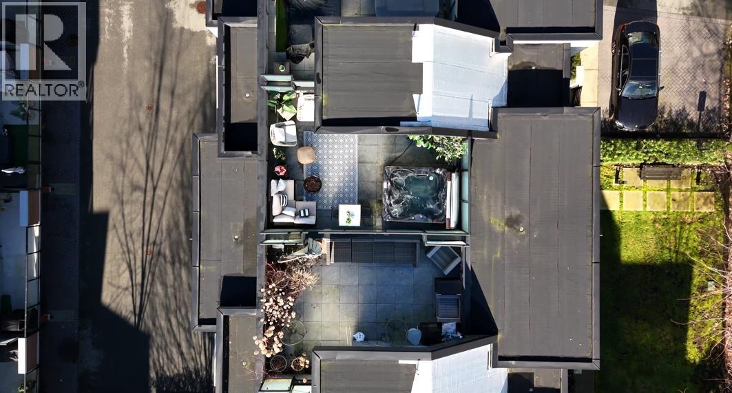 21 856 ORWELL STREET, North Vancouver