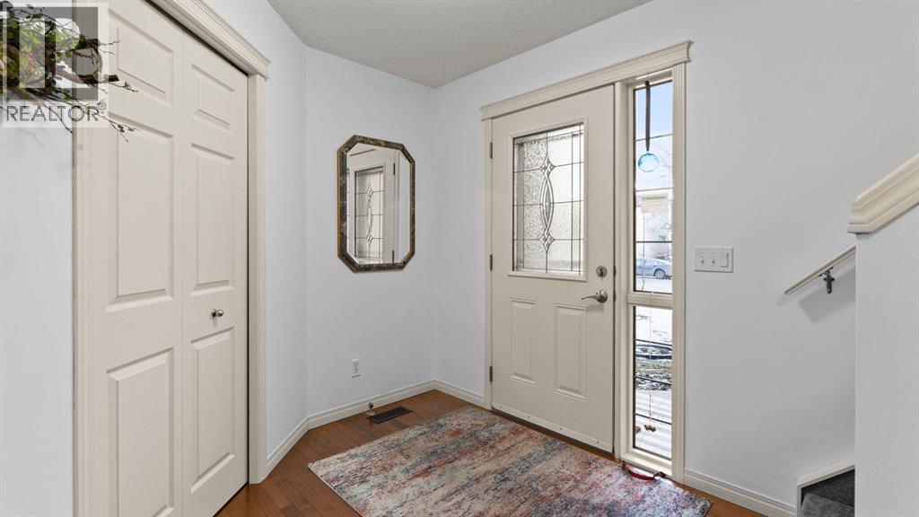 Single Family House for Sale in  Bridlecrest Boulevard SW Bridlewood Calgary 