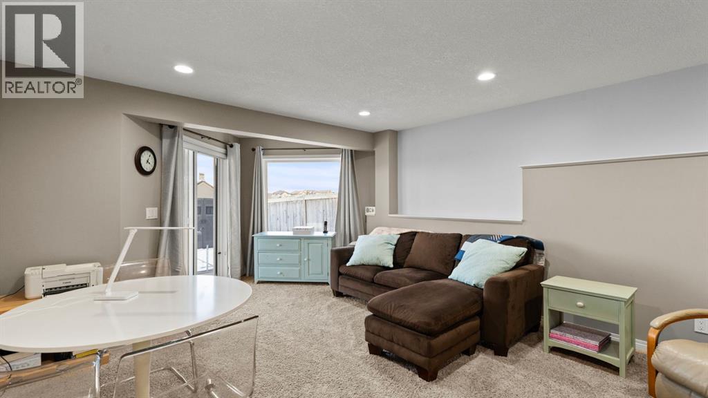 Single Family House for Sale in  Bridlecrest Boulevard SW Bridlewood Calgary 