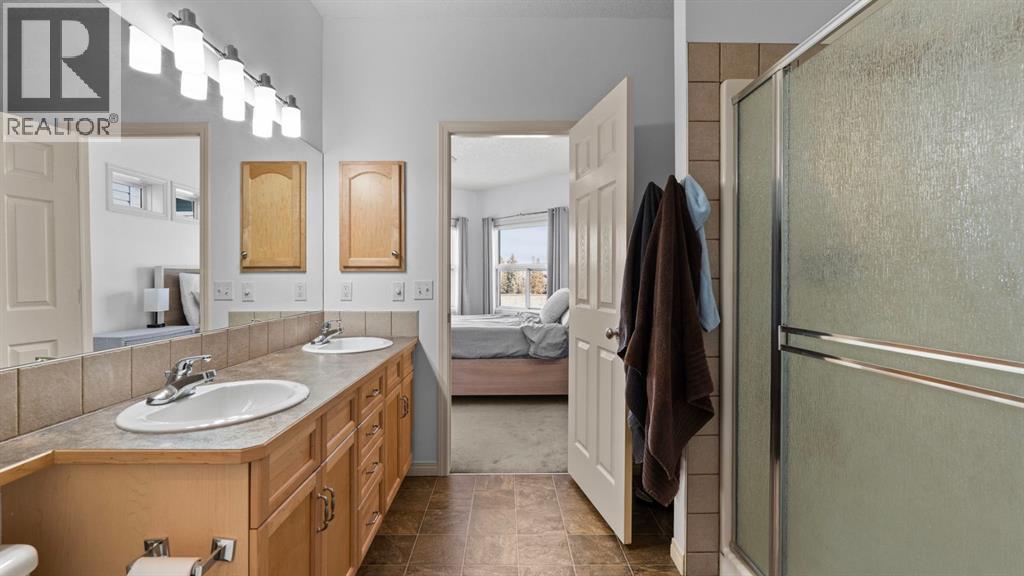 Single Family House for Sale in  Bridlecrest Boulevard SW Bridlewood Calgary 