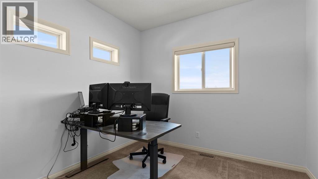 Single Family House for Sale in  Bridlecrest Boulevard SW Bridlewood Calgary 