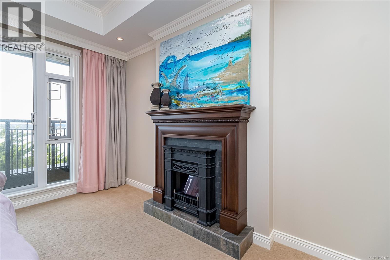 405 1175 Beach Drive, Oak Bay