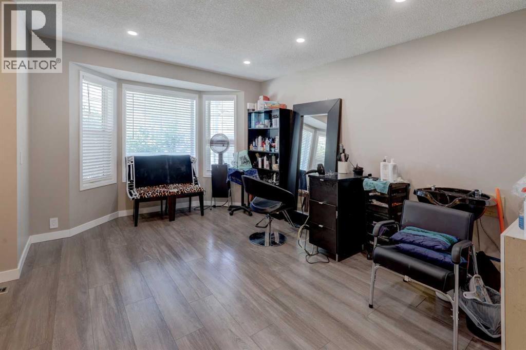 Single Family House for Sale in  Martin Crossing Court NE Martindale Calgary 