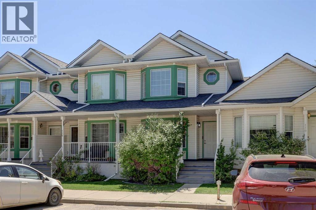 Single Family House for Sale in  Martin Crossing Court NE Martindale Calgary 