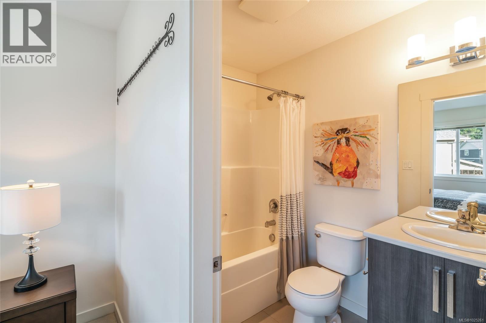 149 1720 Dufferin Cres, Nanaimo