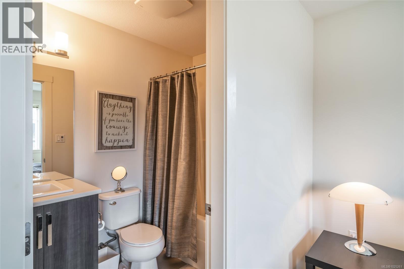 149 1720 Dufferin Cres, Nanaimo