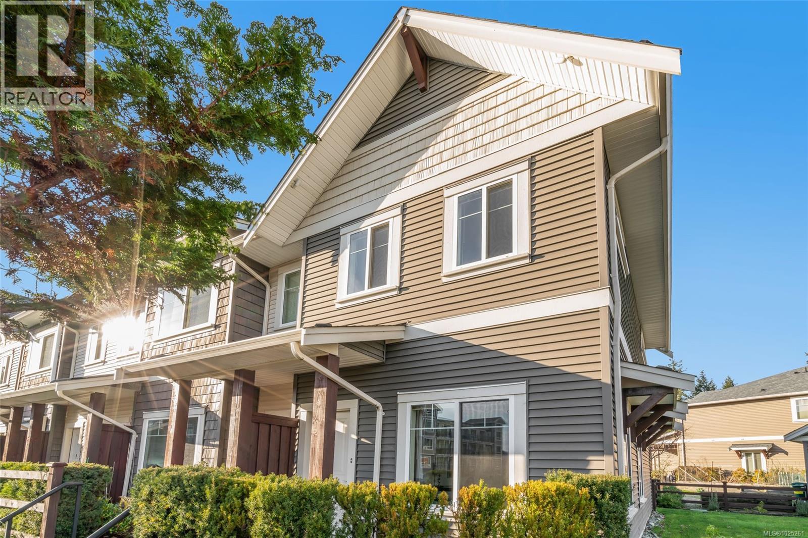 149 1720 Dufferin Cres, Nanaimo