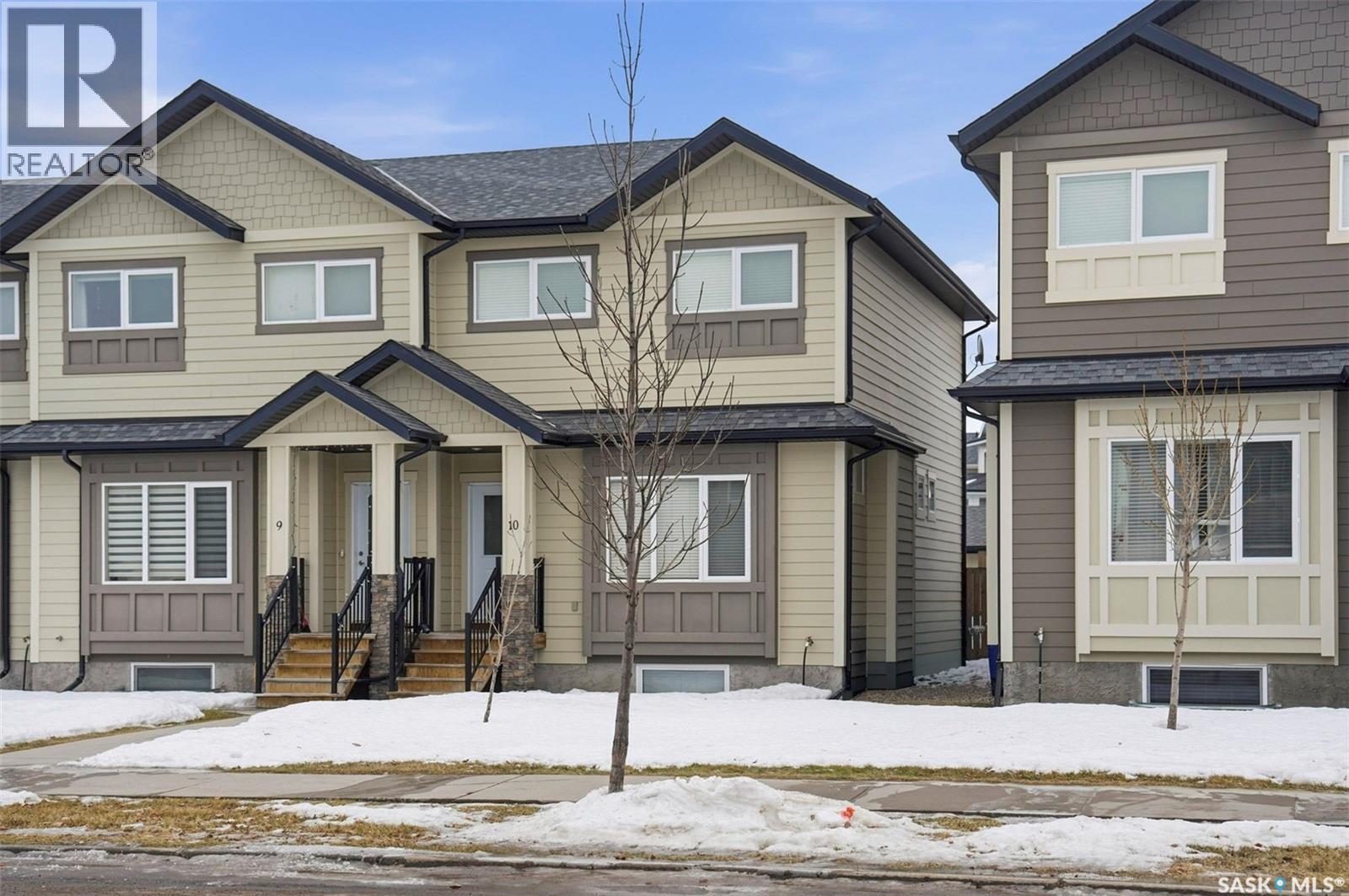 10 111 Rosewood GATE N - Photo 2 of 47, Saskatoon, Saskatchewan