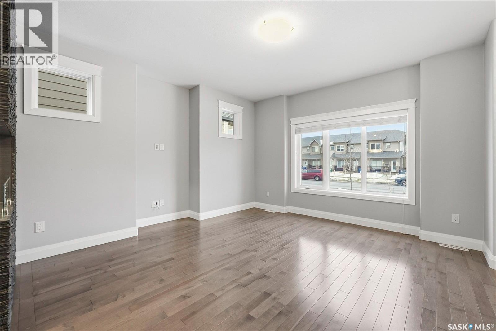 10 111 Rosewood GATE N - Photo 5 of 47, Saskatoon, Saskatchewan