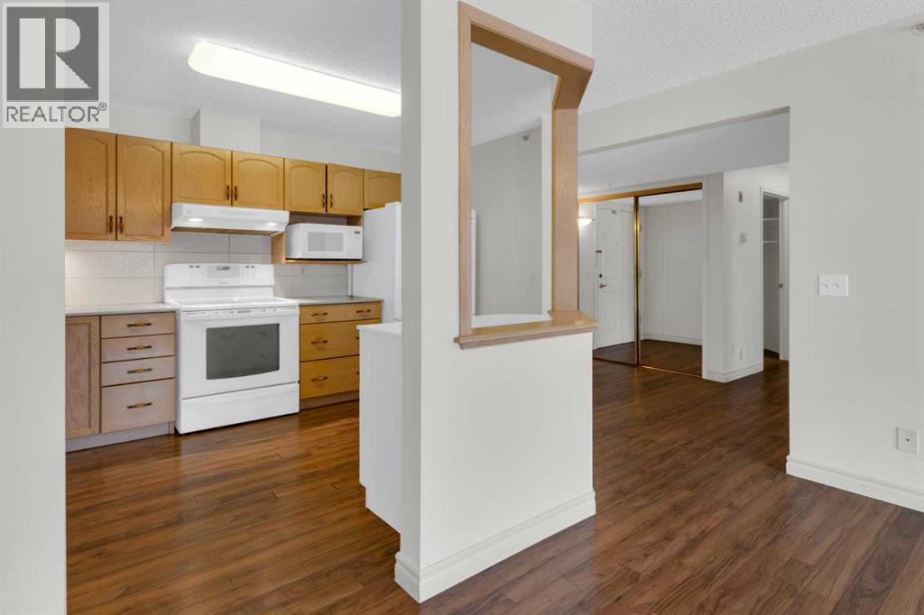 Single Family House for Sale in   Hawksbrow Point NW Hawkwood Calgary 