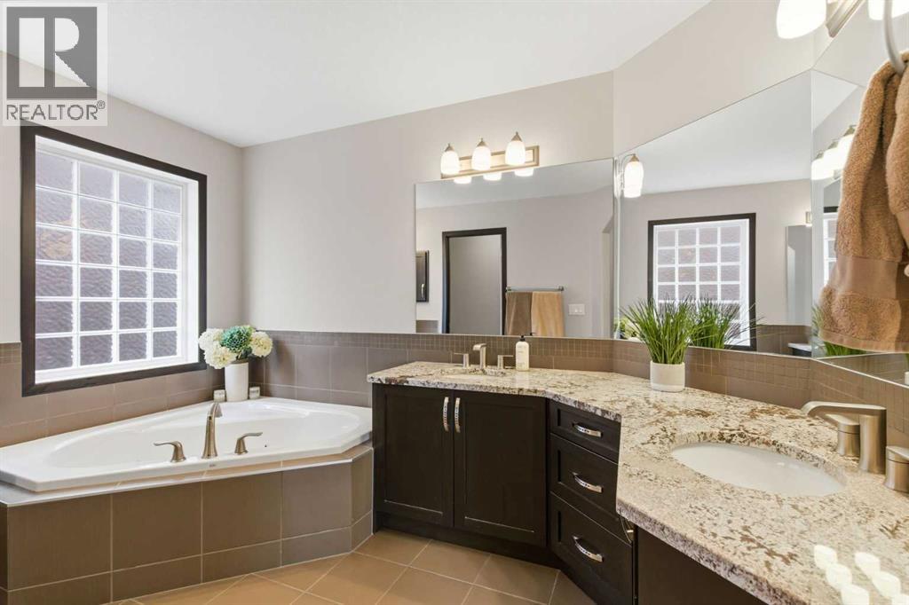 Single Family House for Sale in  Panatella View NW Panorama Hills Calgary 