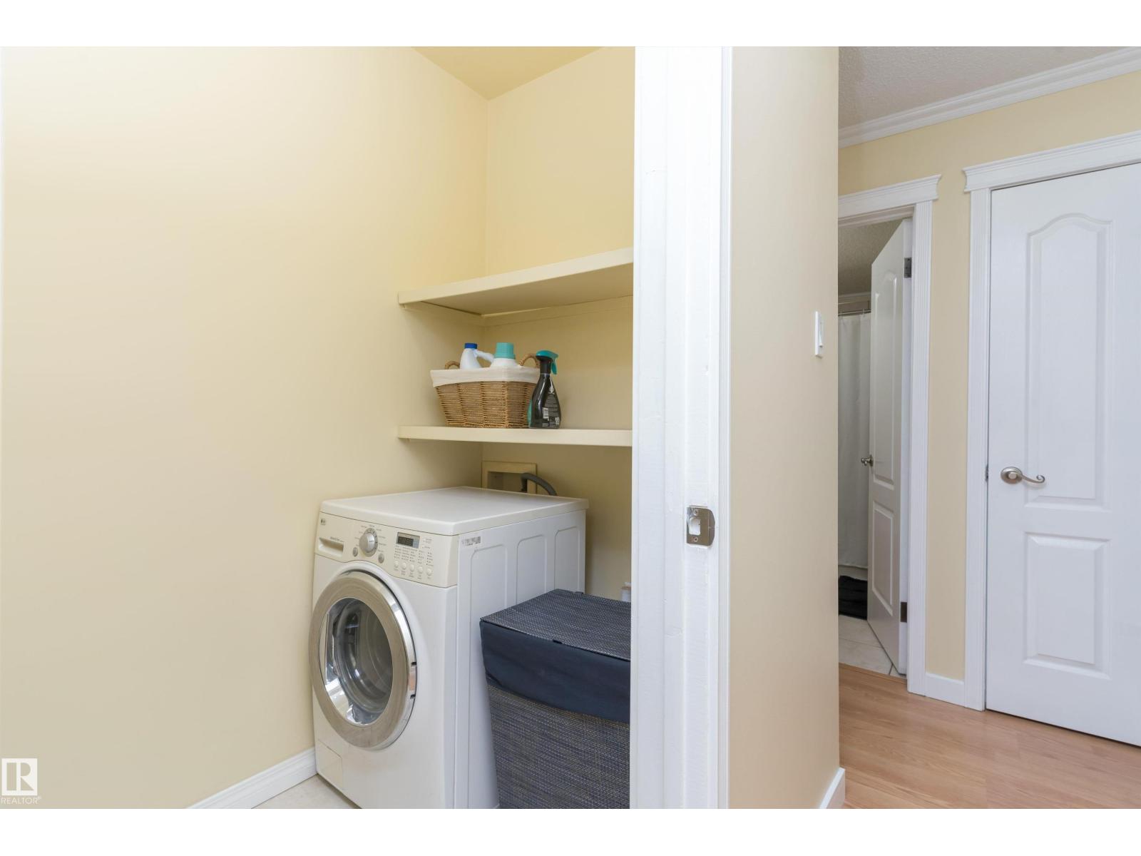 #102 9925 83 AV NW - 23