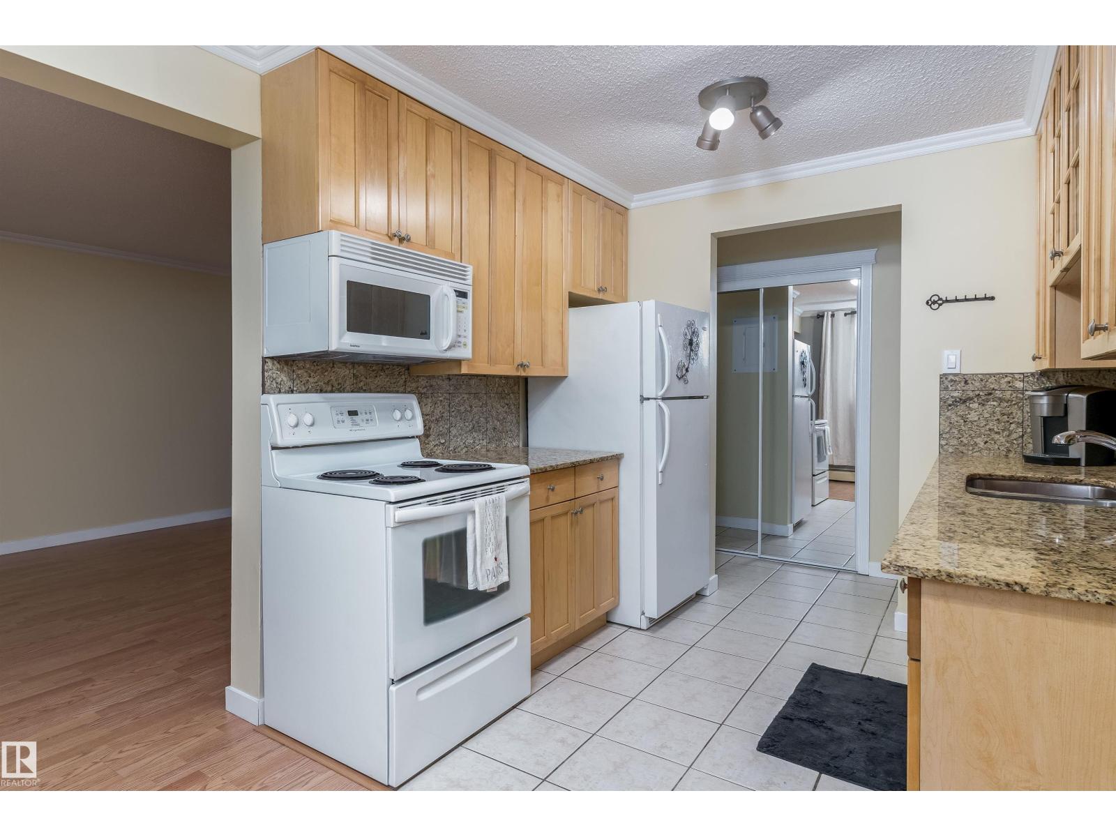 #102 9925 83 AV NW - 5