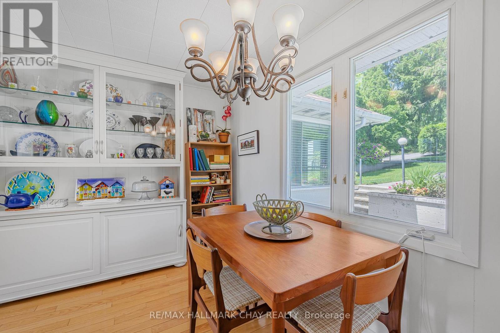 1125 WOODLAND DRIVE - 15