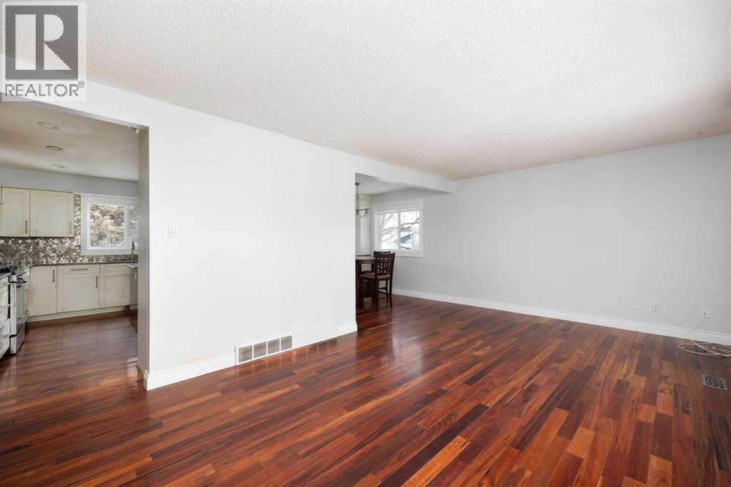 137 Deep Road, Fort McMurray