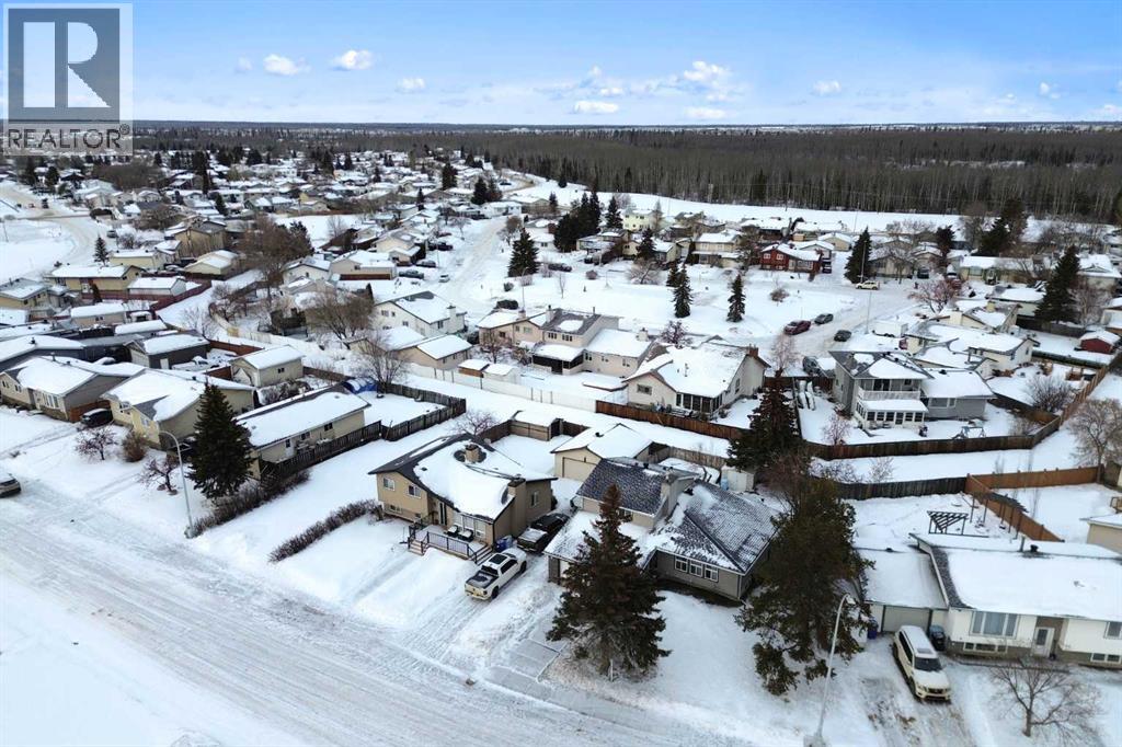 137 Deep Road, Fort McMurray