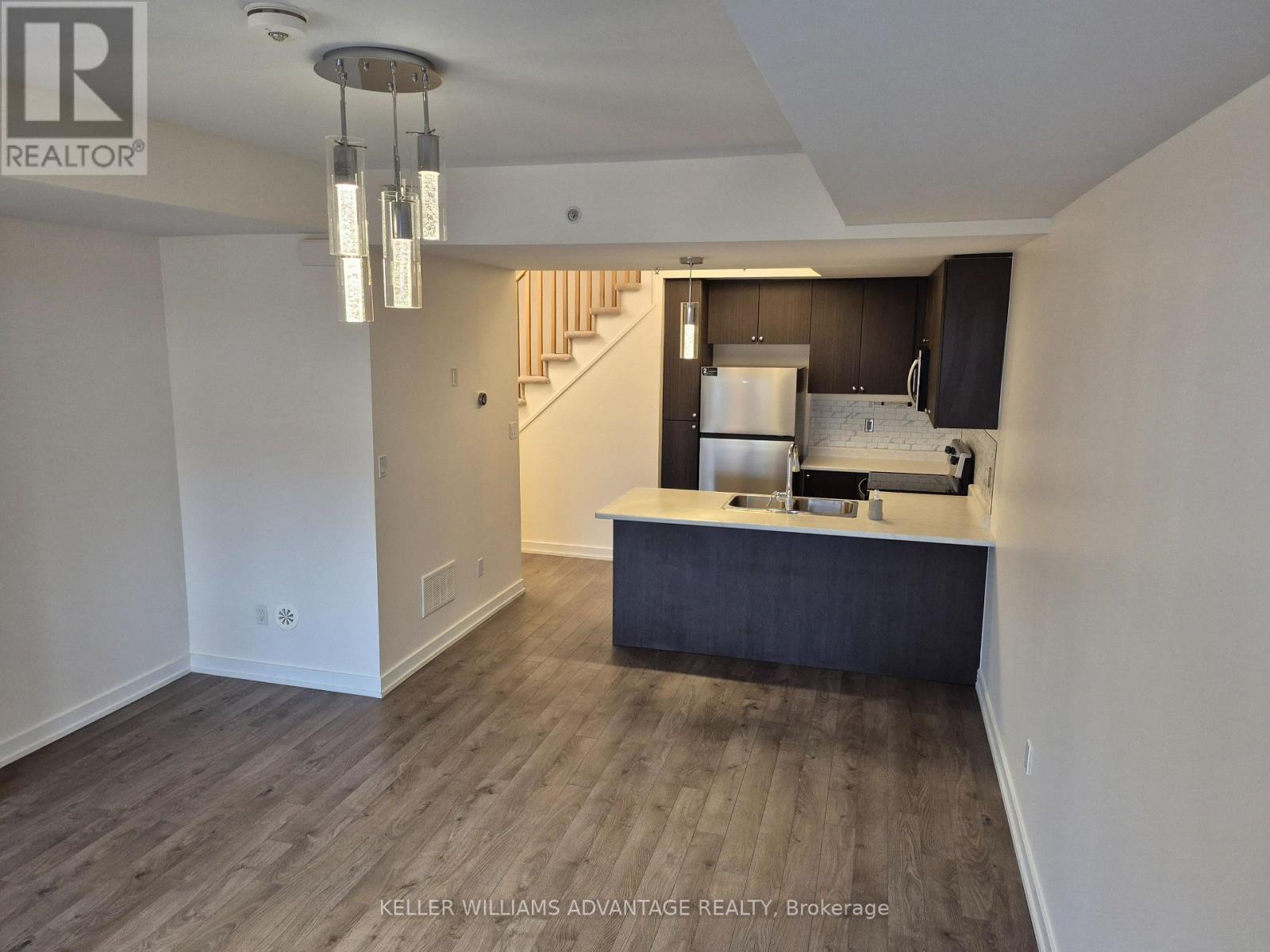 1555 Kingston Road 304