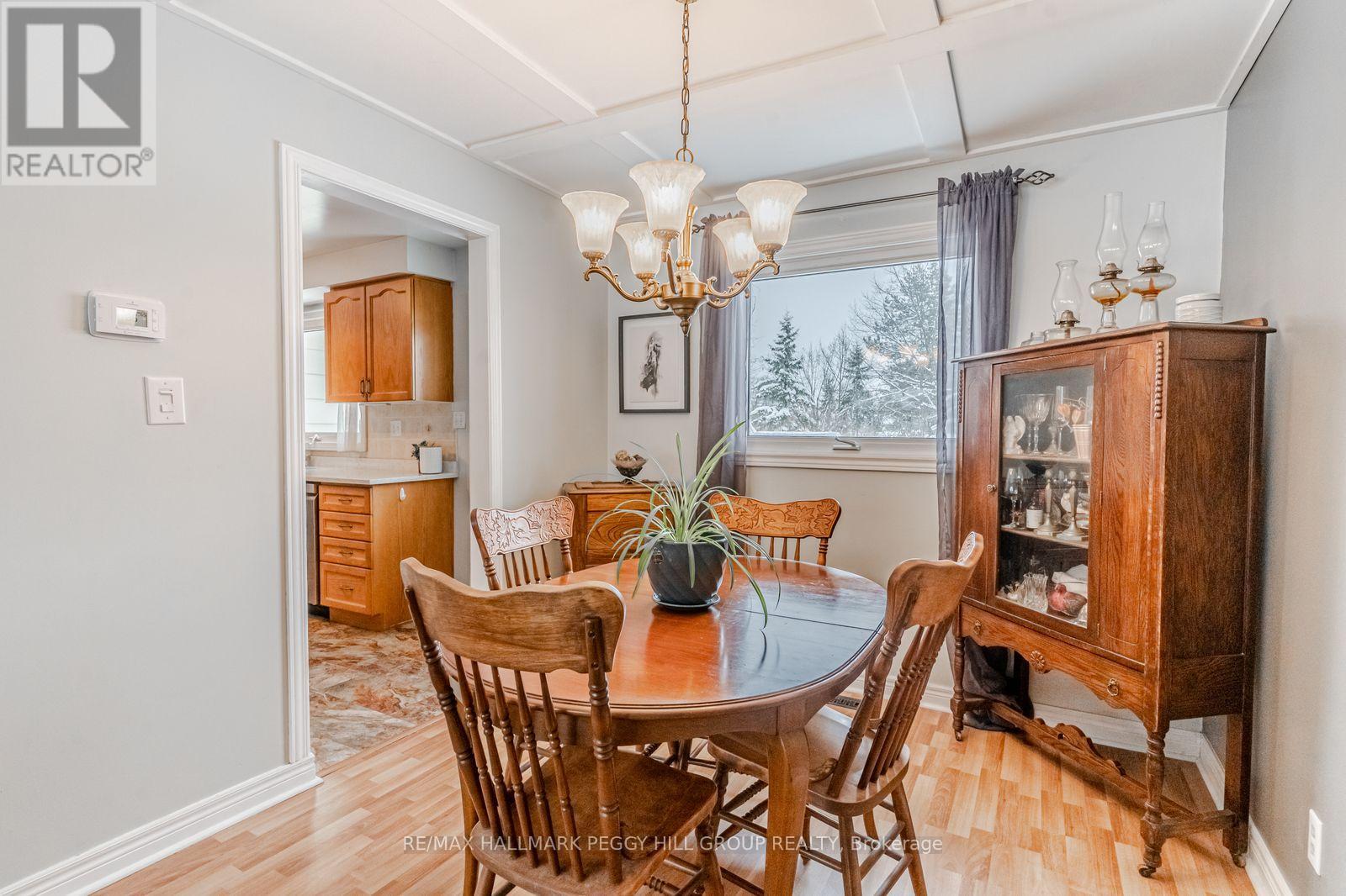 229 DEBORAH WAY - Photo 4 of 23, Barrie (Painswick North), Ontario