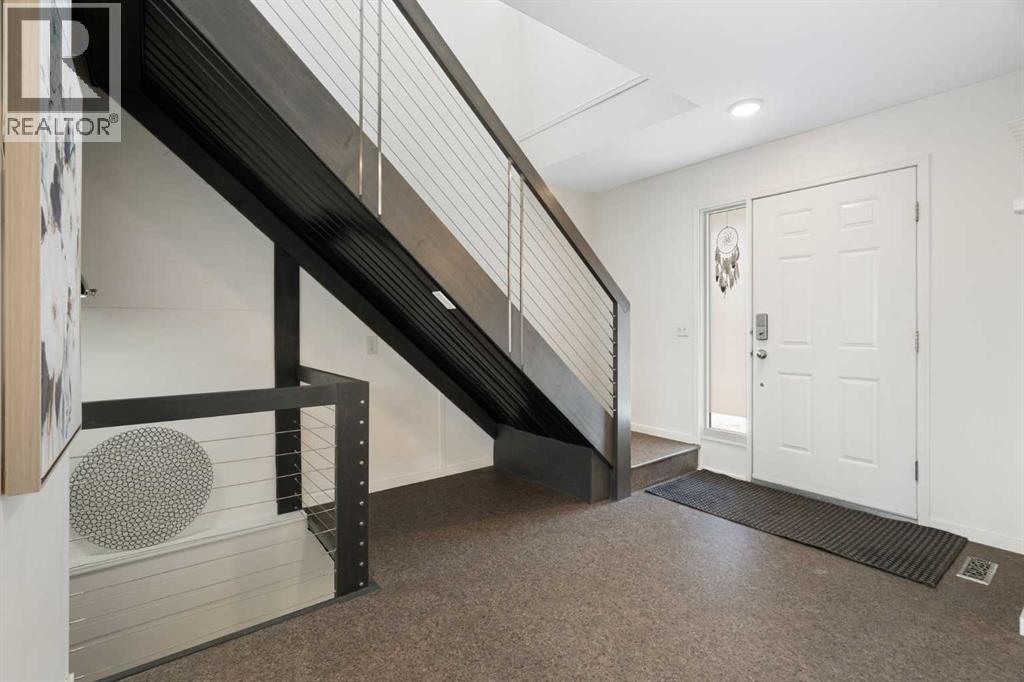 Single Family House for Sale in  Harvest Creek Close NE Harvest Hills Calgary 