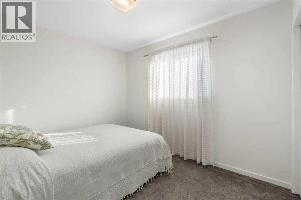 Single Family House for Sale in  Harvest Creek Close NE Harvest Hills Calgary 