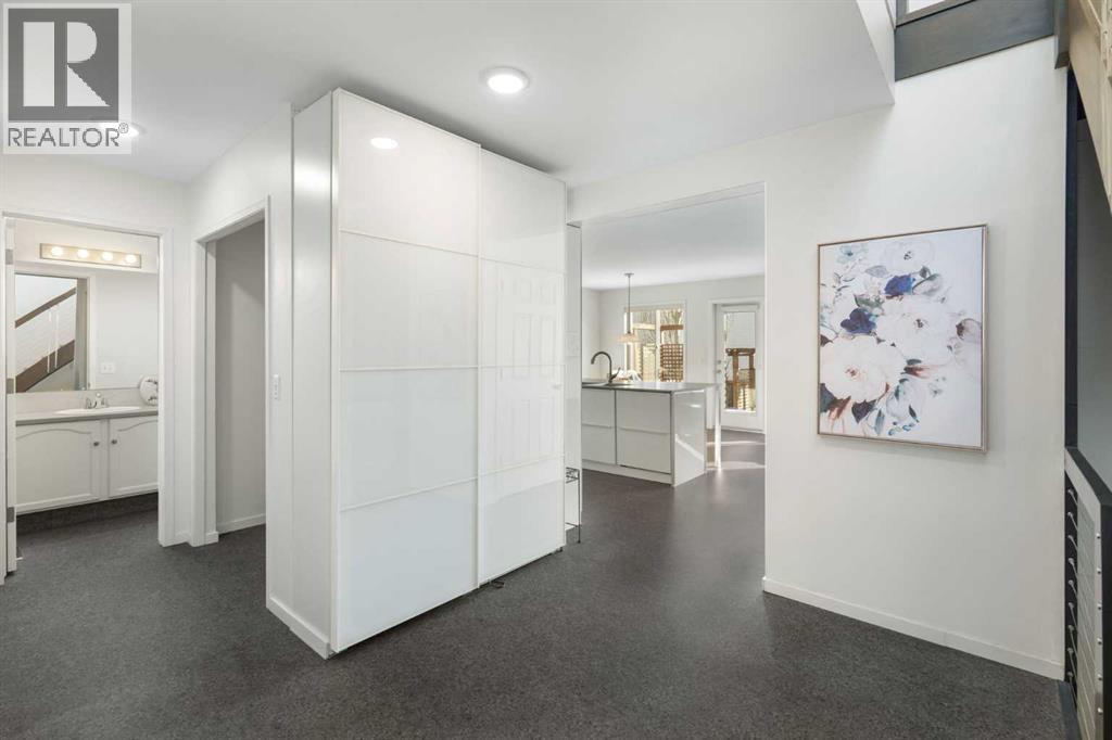 Single Family House for Sale in  Harvest Creek Close NE Harvest Hills Calgary 