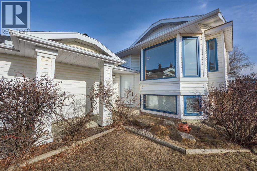 Single Family House Bi-level for Sale in  Arbour Ridge Heights NW Arbour Lake Calgary 