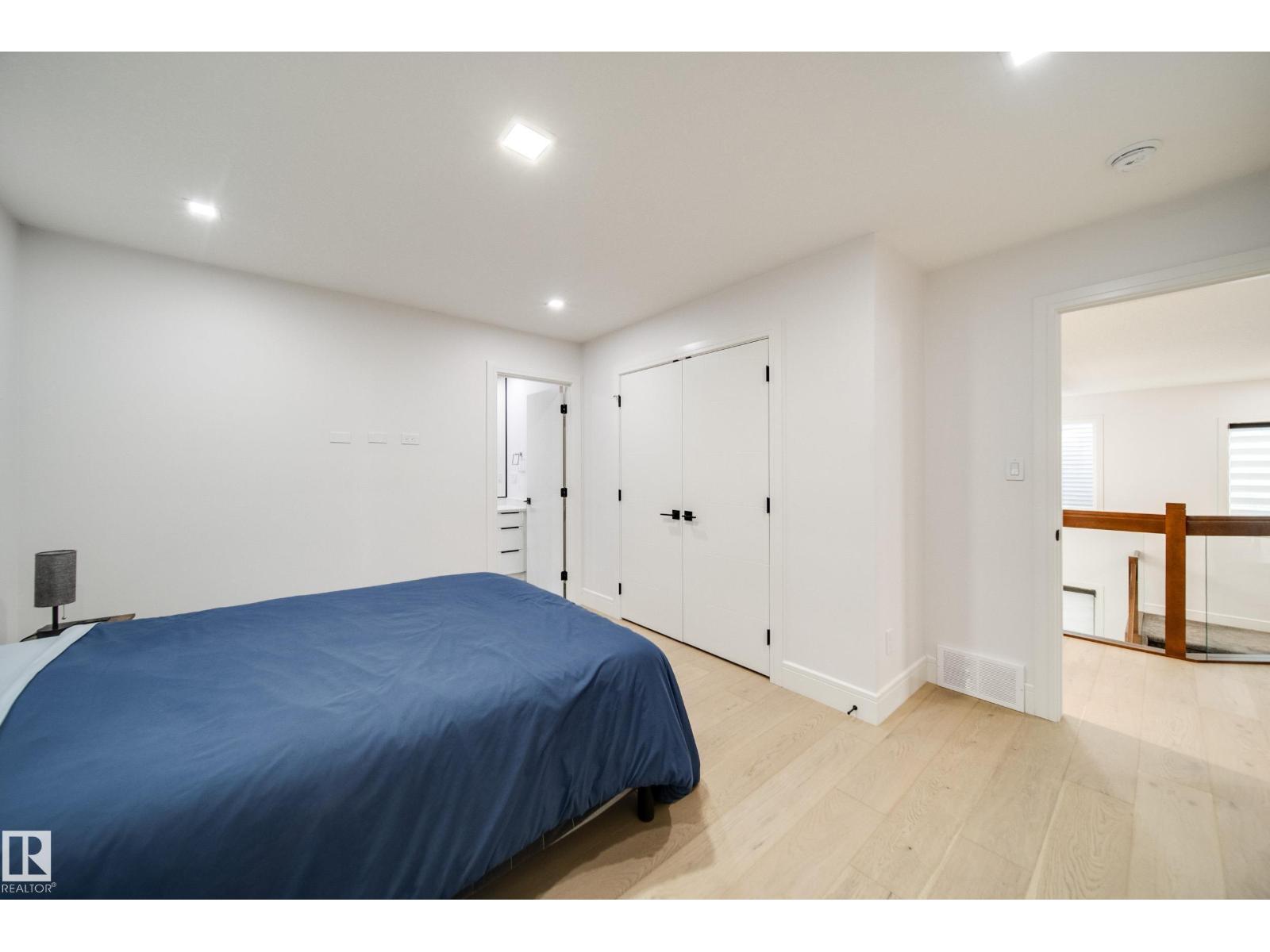 4416 SUZANNA CR SW, Edmonton