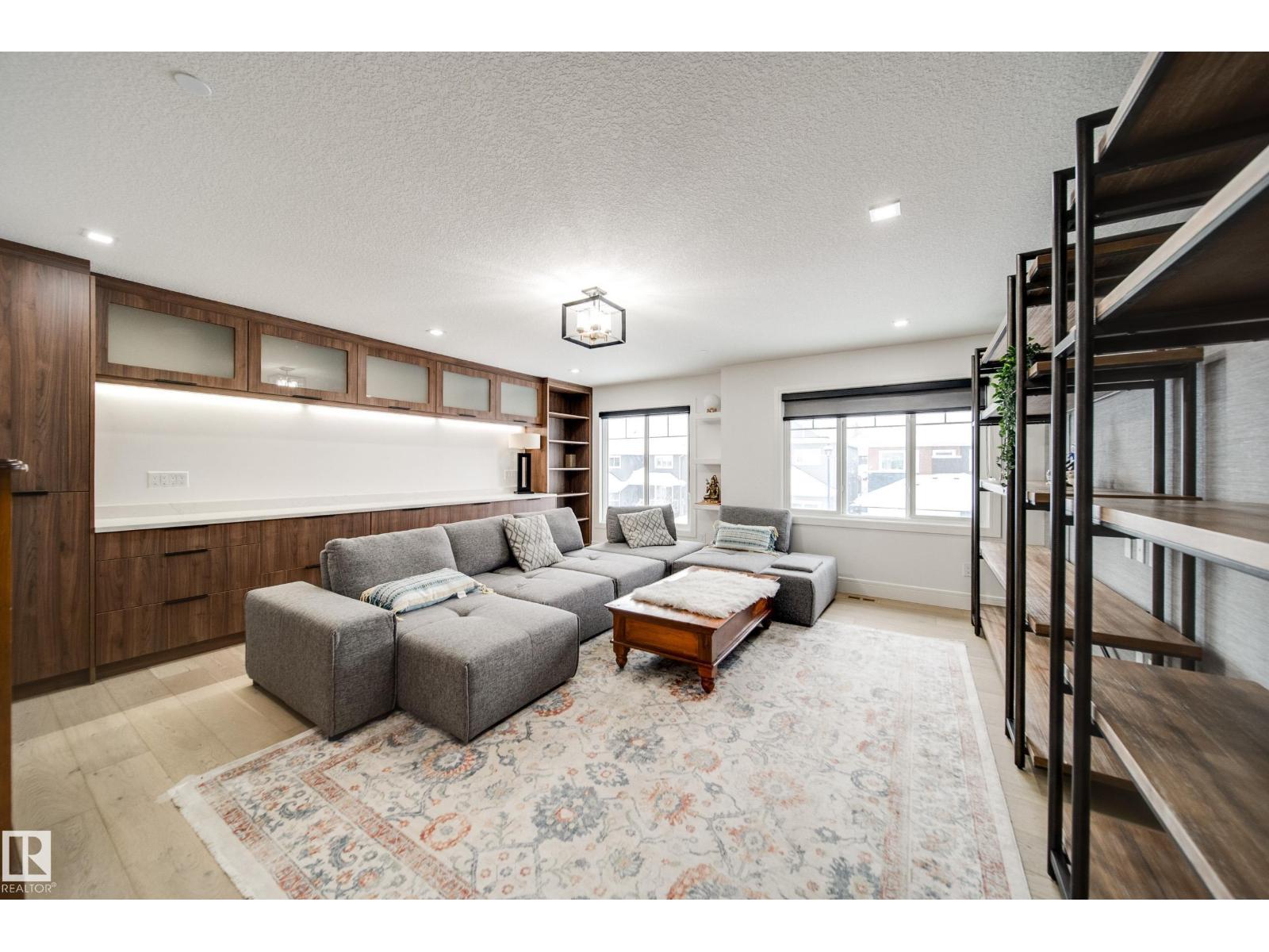 4416 SUZANNA CR SW, Edmonton