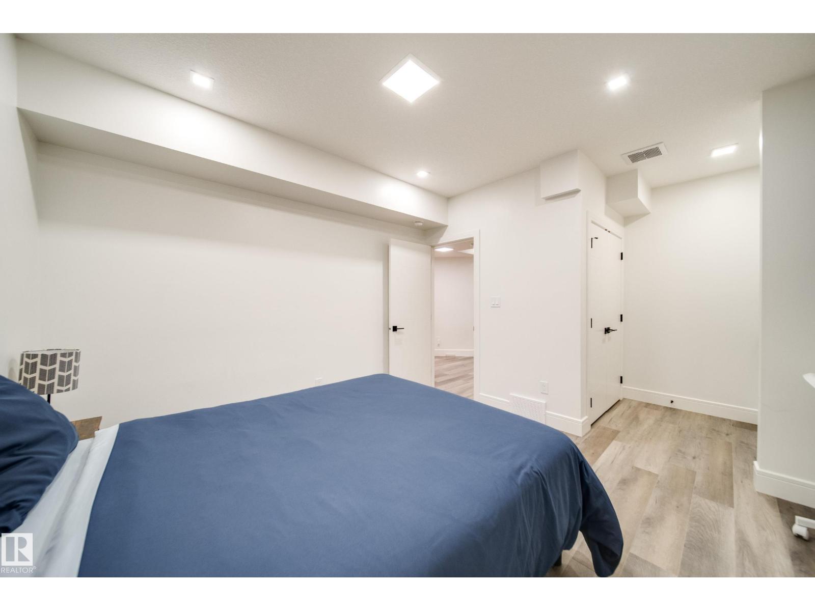 4416 SUZANNA CR SW, Edmonton