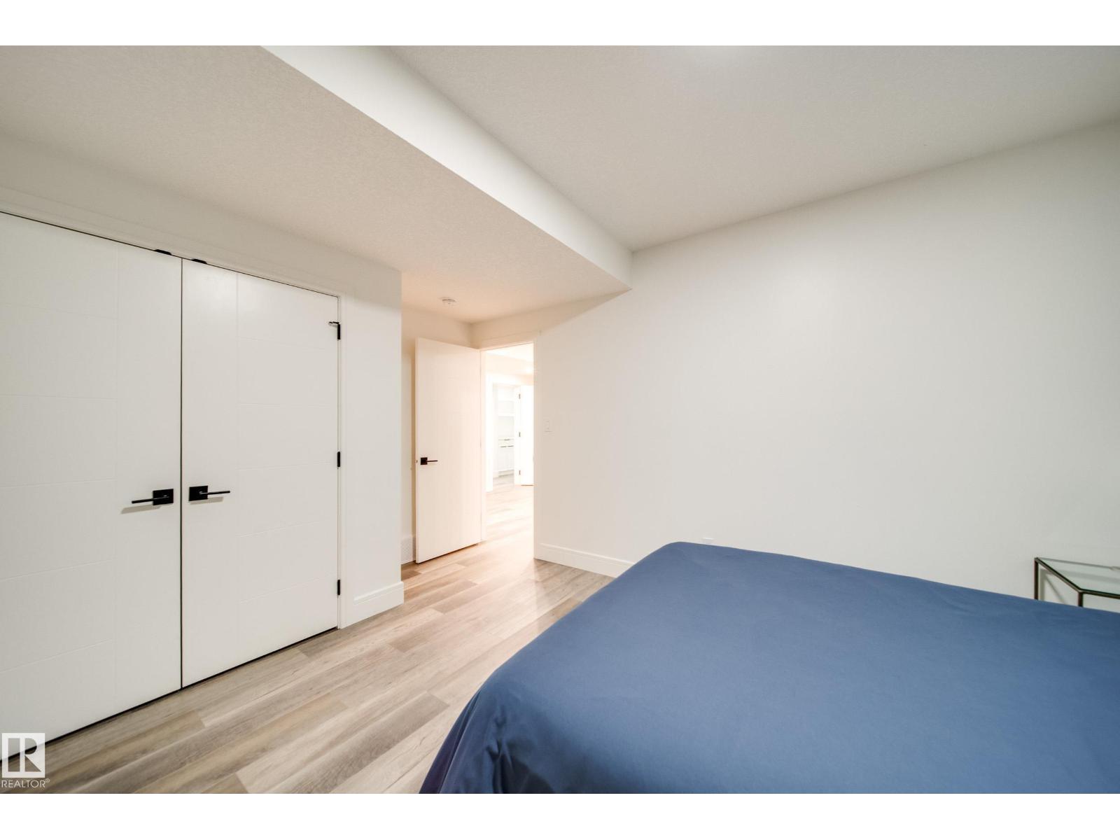 4416 SUZANNA CR SW, Edmonton