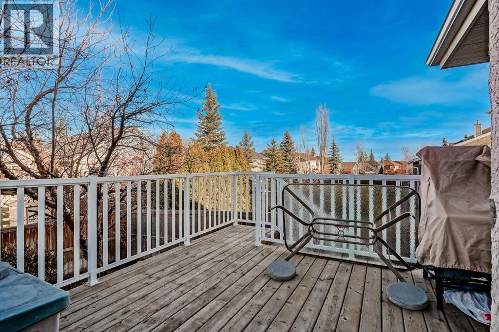 Single Family House Bi-level for Sale in  Somerset Close SW Somerset Calgary 