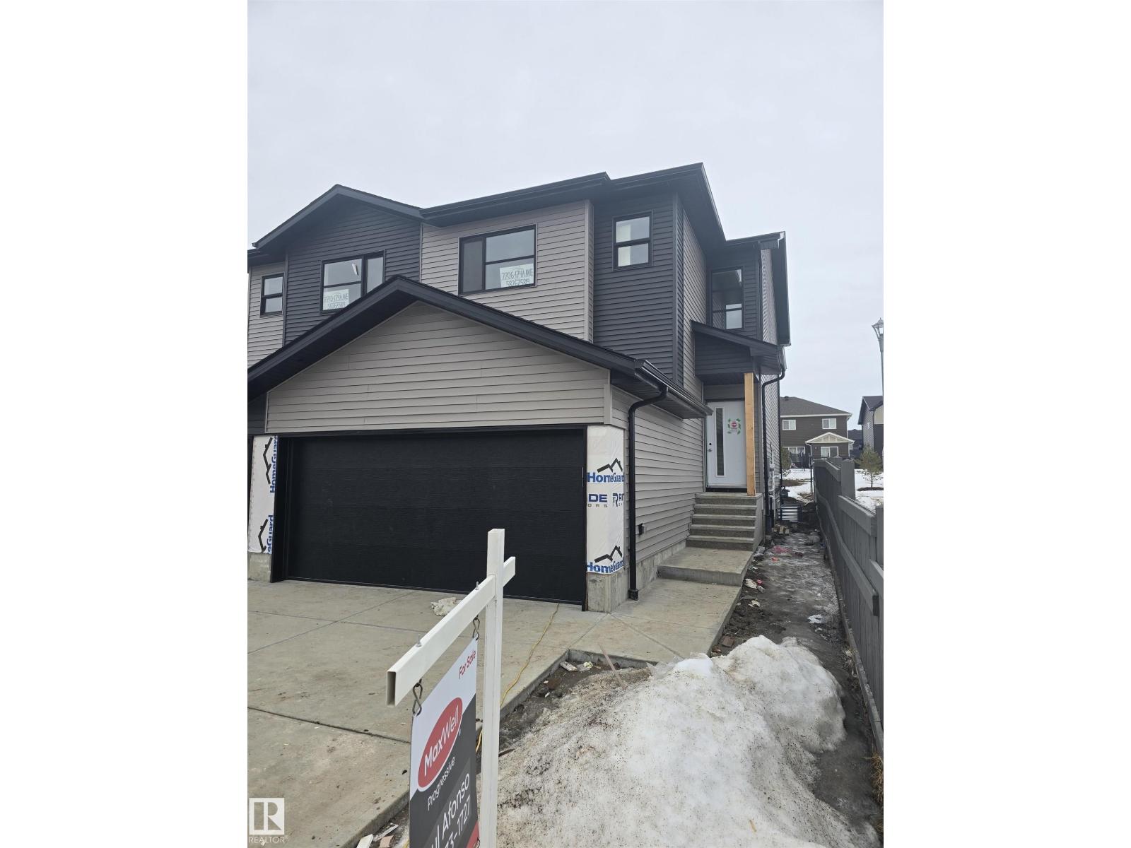 7706 174A AV NW, Edmonton