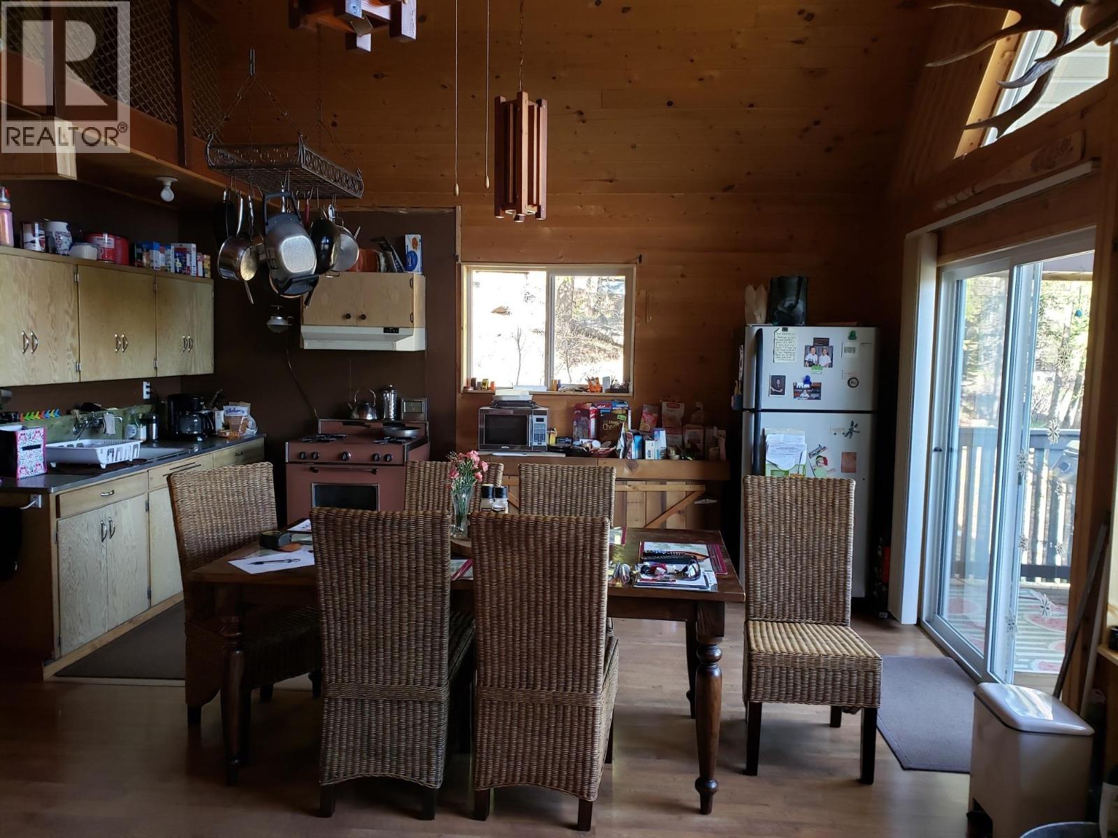 7589 JULSRUD ROAD, Lone Butte