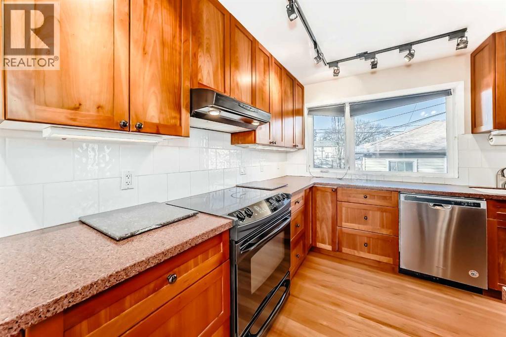 Single Family House Bungalow for Sale in  Robert Road NE Renfrew Calgary 