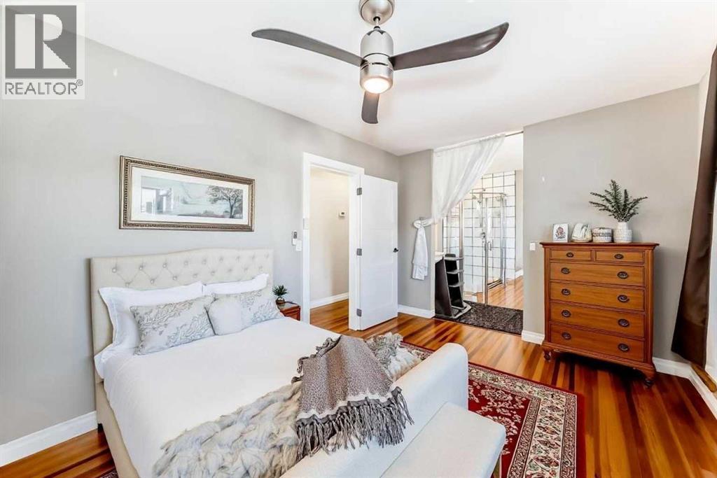 Single Family House Bungalow for Sale in  Robert Road NE Renfrew Calgary 