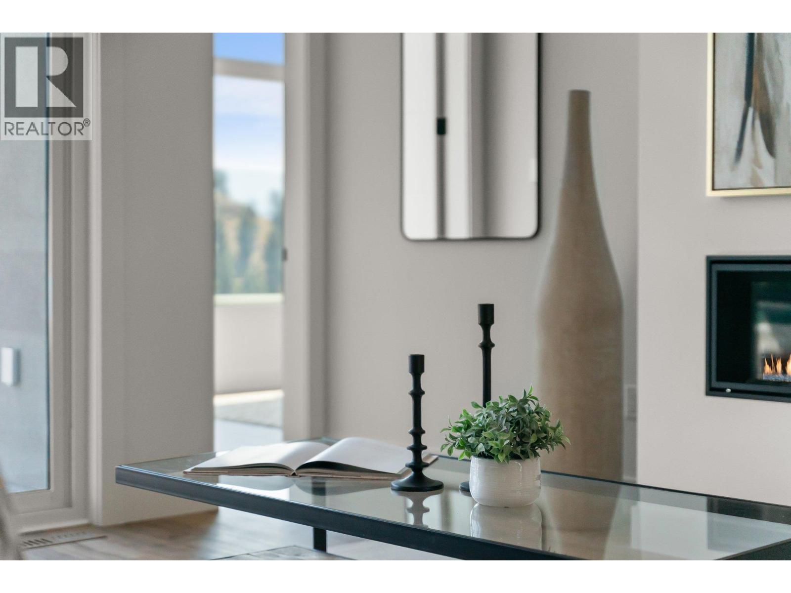 901 Melrose Street, Kelowna