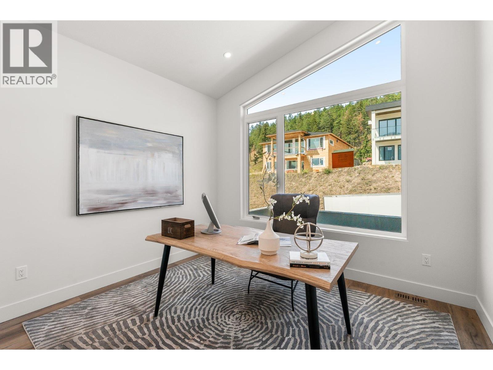 901 Melrose Street, Kelowna