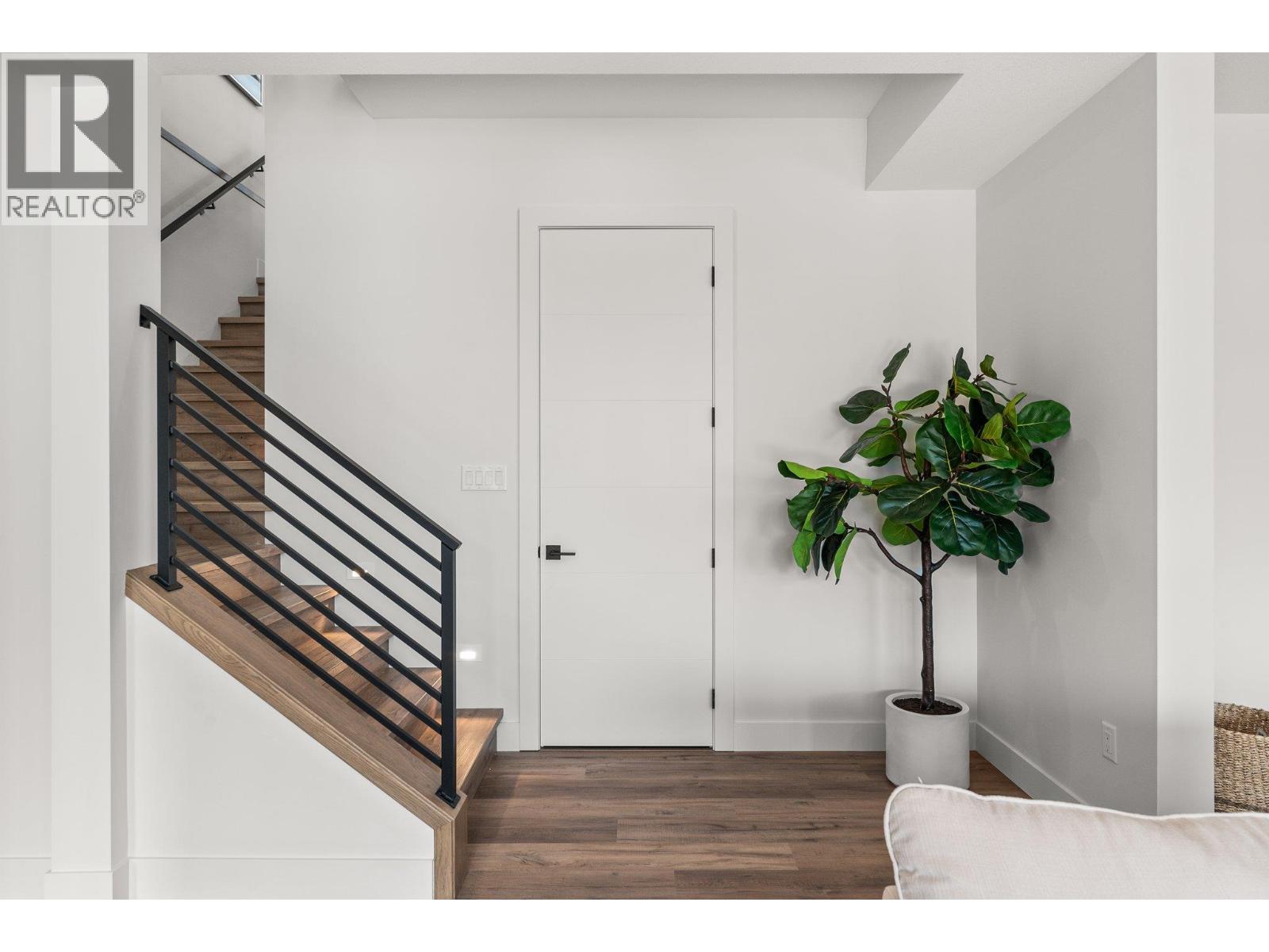 901 Melrose Street, Kelowna