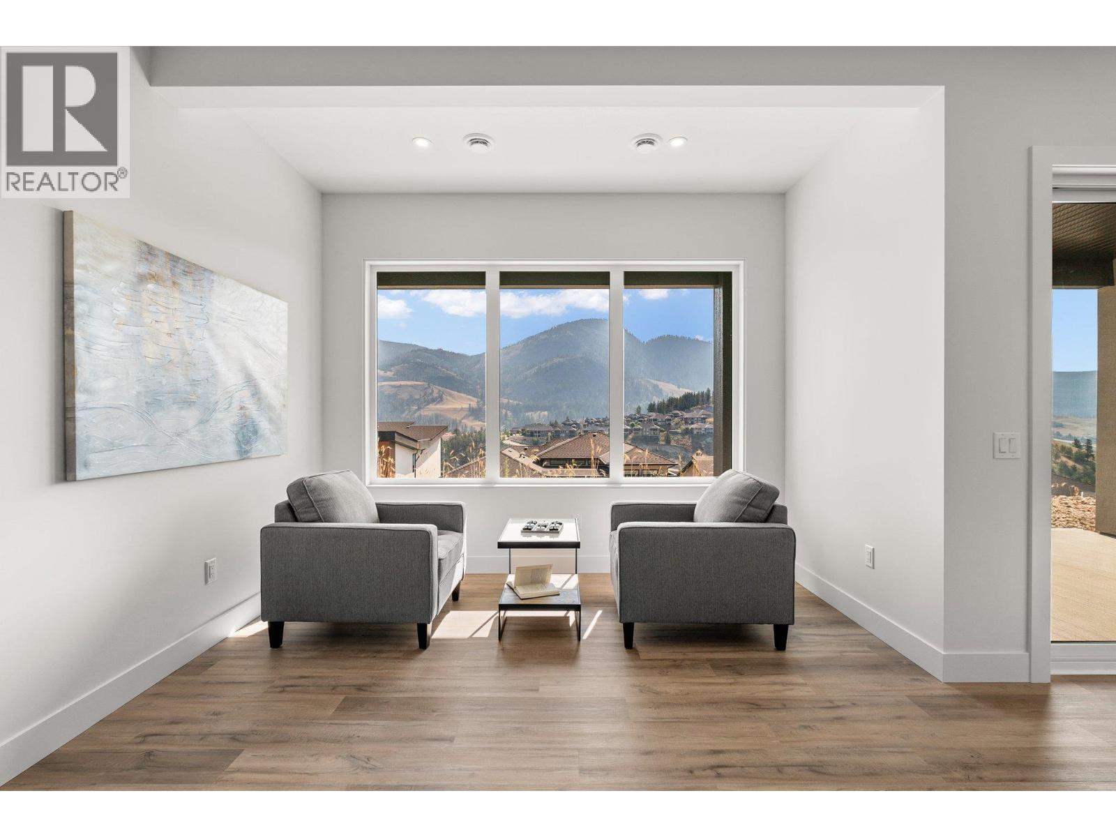 901 Melrose Street, Kelowna