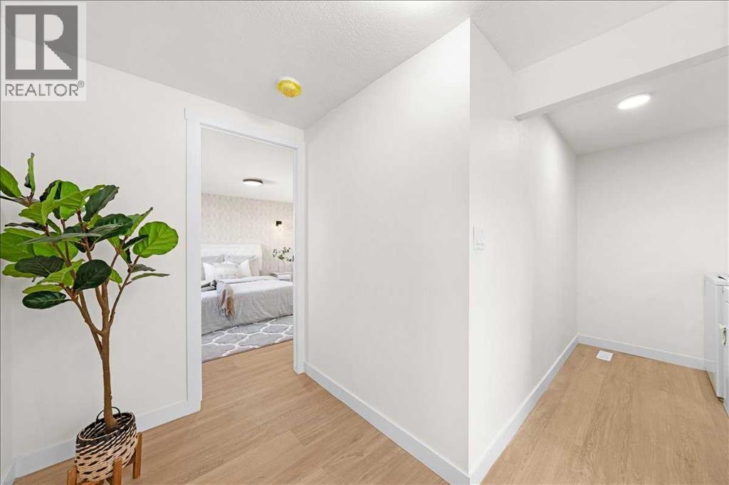 Single Family House Mobile Home for Sale in  Erin woods Circle SE Erin Woods Calgary 